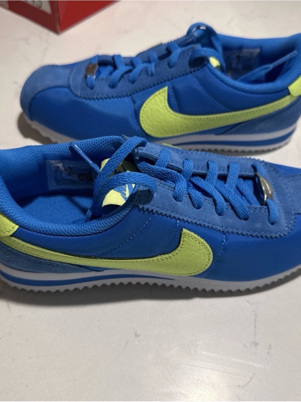 Nike Cortez Photo Blue Lemon Twist 4Y / Women’s 5.5 (IB7748-406